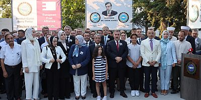 Dr. Sadık Ahmet, ölümünün 28. yılında Kahveci Mezarlığında dualarla anıldı