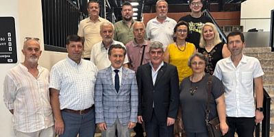 Batı Trakyalılar İzmit Şubesinden Kent Konseyinde Ceyhun Yalçın Ziyareti