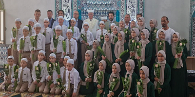 Mustafçova Demircik'te 36 öğrenciye hatim töreni