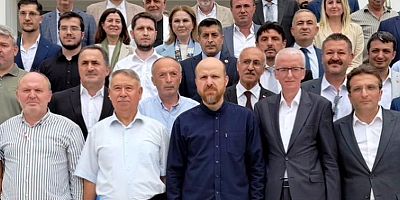 Trampa Erdoğan'la eğitime destek toplantısında